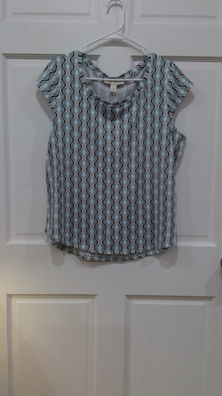 Emaline Teal Design Women&#39;s Sirt Size Large