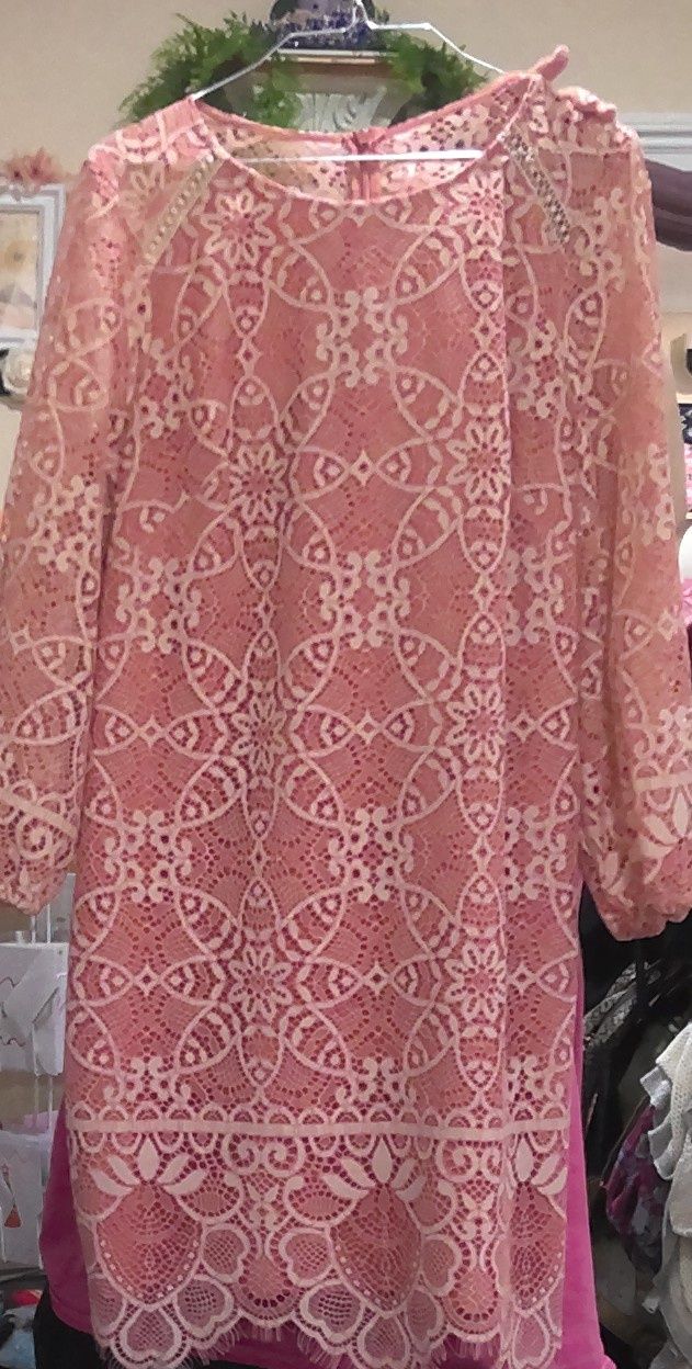 Vince Camuto Pink Snow Flake Dress Size 16