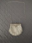 VINTAGE LA REGALE CLAM SHELL PINCH STYLE EVENING PURSE WHITE