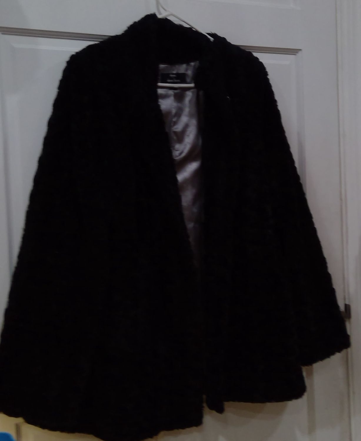 Dennis Basso Black Faux Fur Coat with Satin lining size  Large