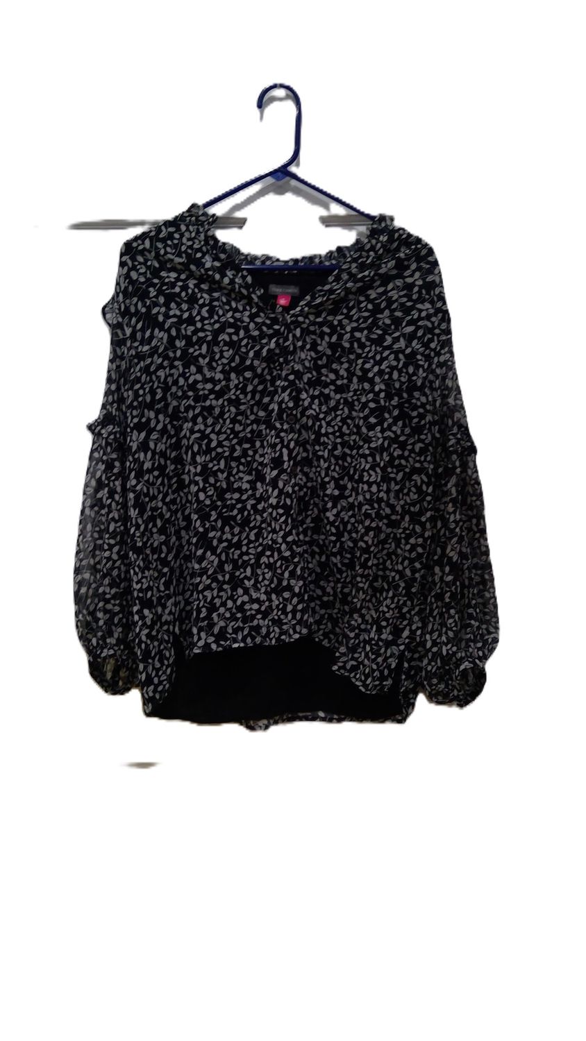 Vince Camuto Front Button Black White Floral Top Size xl