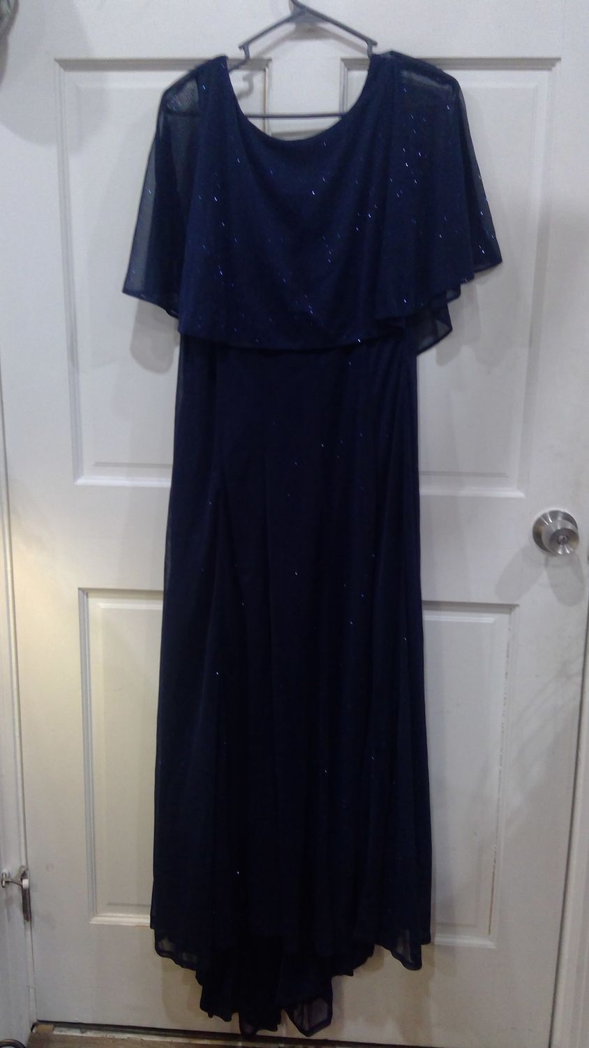 Elegant Navey Blue with Sparkles Dress Size 18