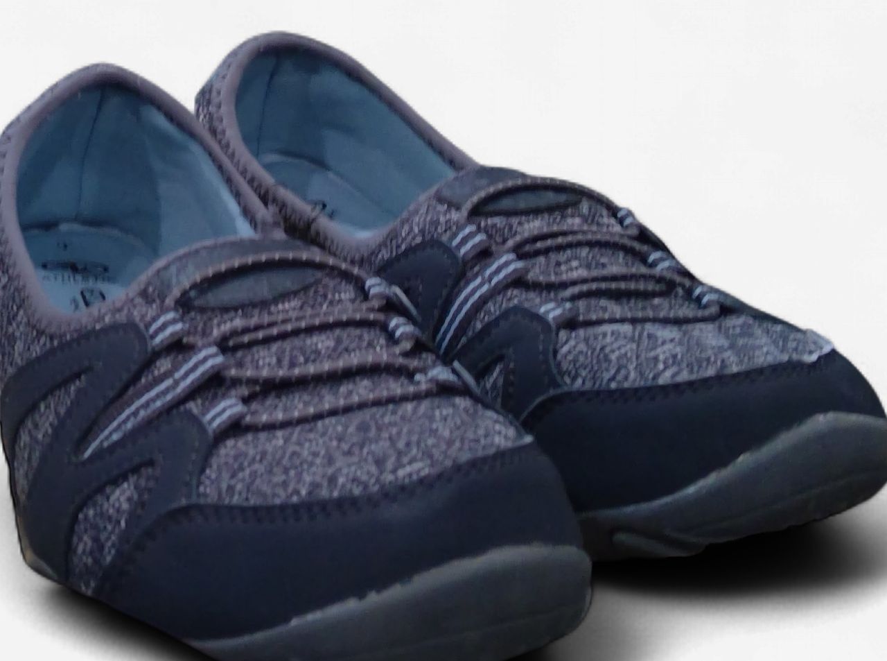 Athletic Works Comfort Fit  Gray Shoes Size  91/2