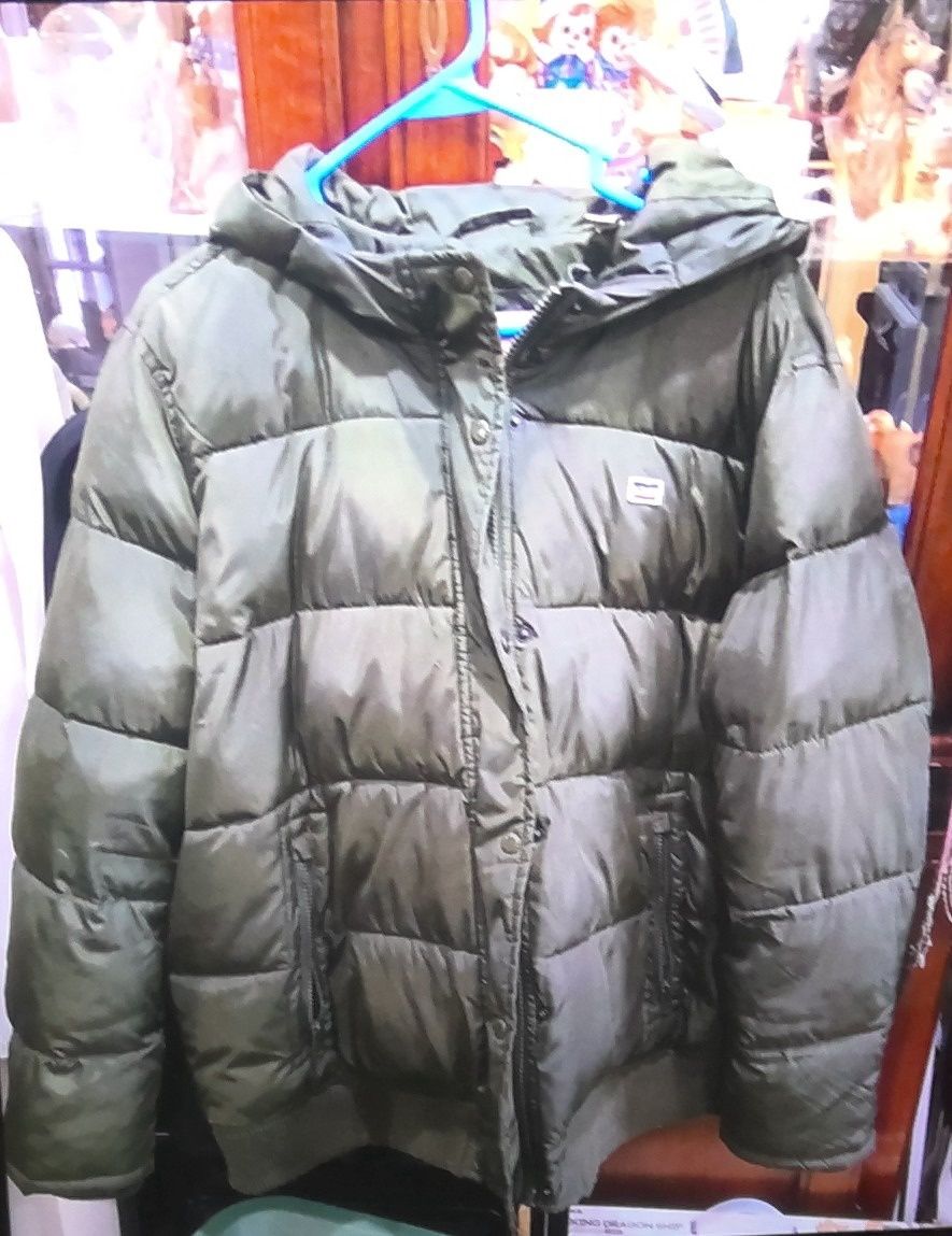 Levi's Dark Green Puff Jacket size XXL