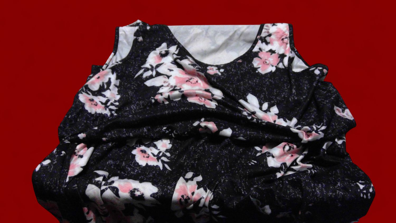Shein Curve Black floral design Short set Size 2XL