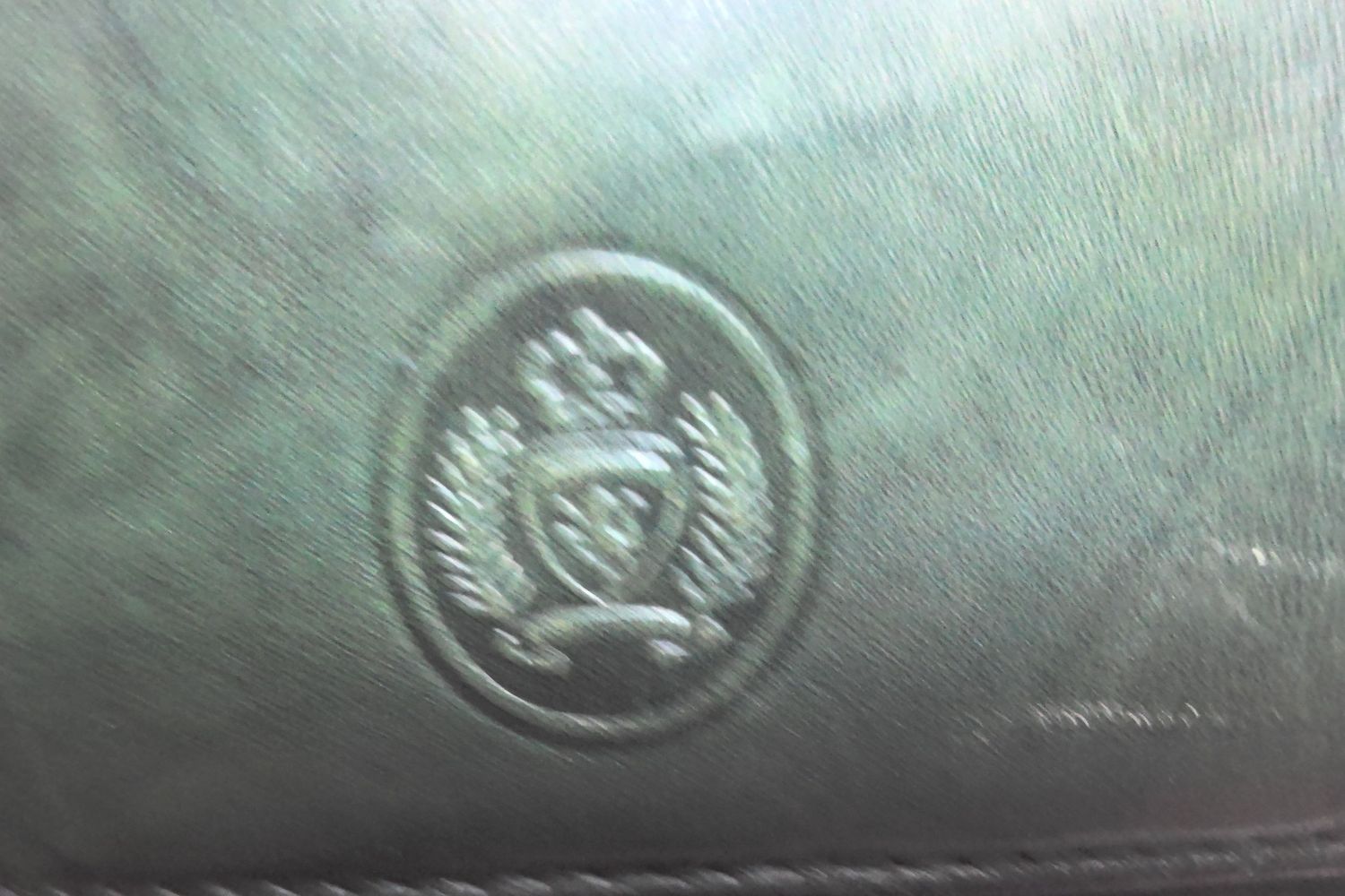 Vintage Green Leather Wallet With Embossed Logo