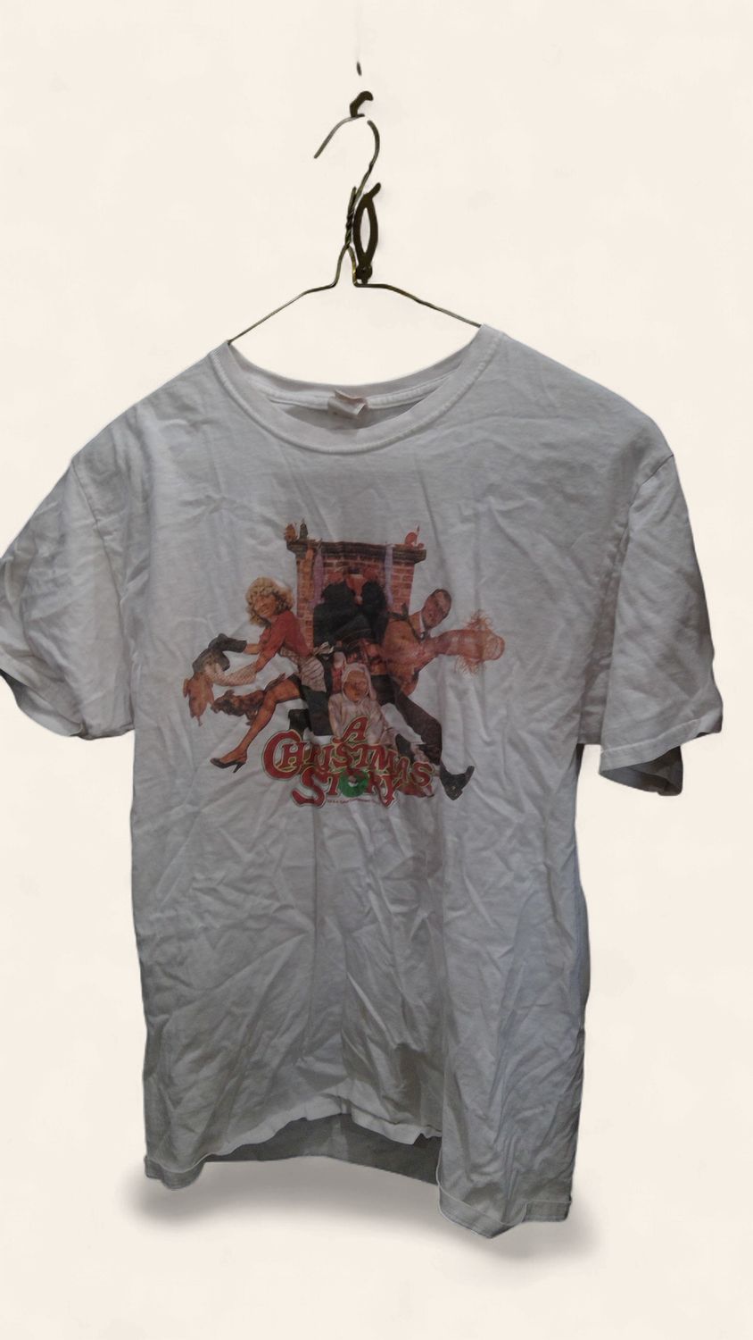 Fruit Of The Loom White TShirt  Christmas Story Size m