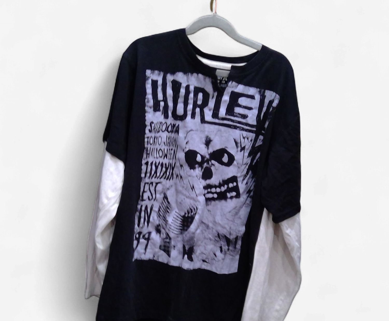Hurley Black Shirt With Tan Arms Size xl
