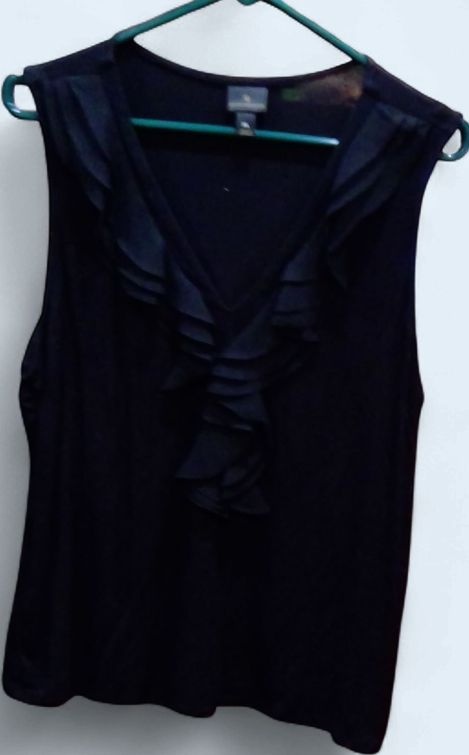 Worthington Black Sleeveless Blouse SIZE XL Worthington Black Sleeveless Blouse SIZE XL