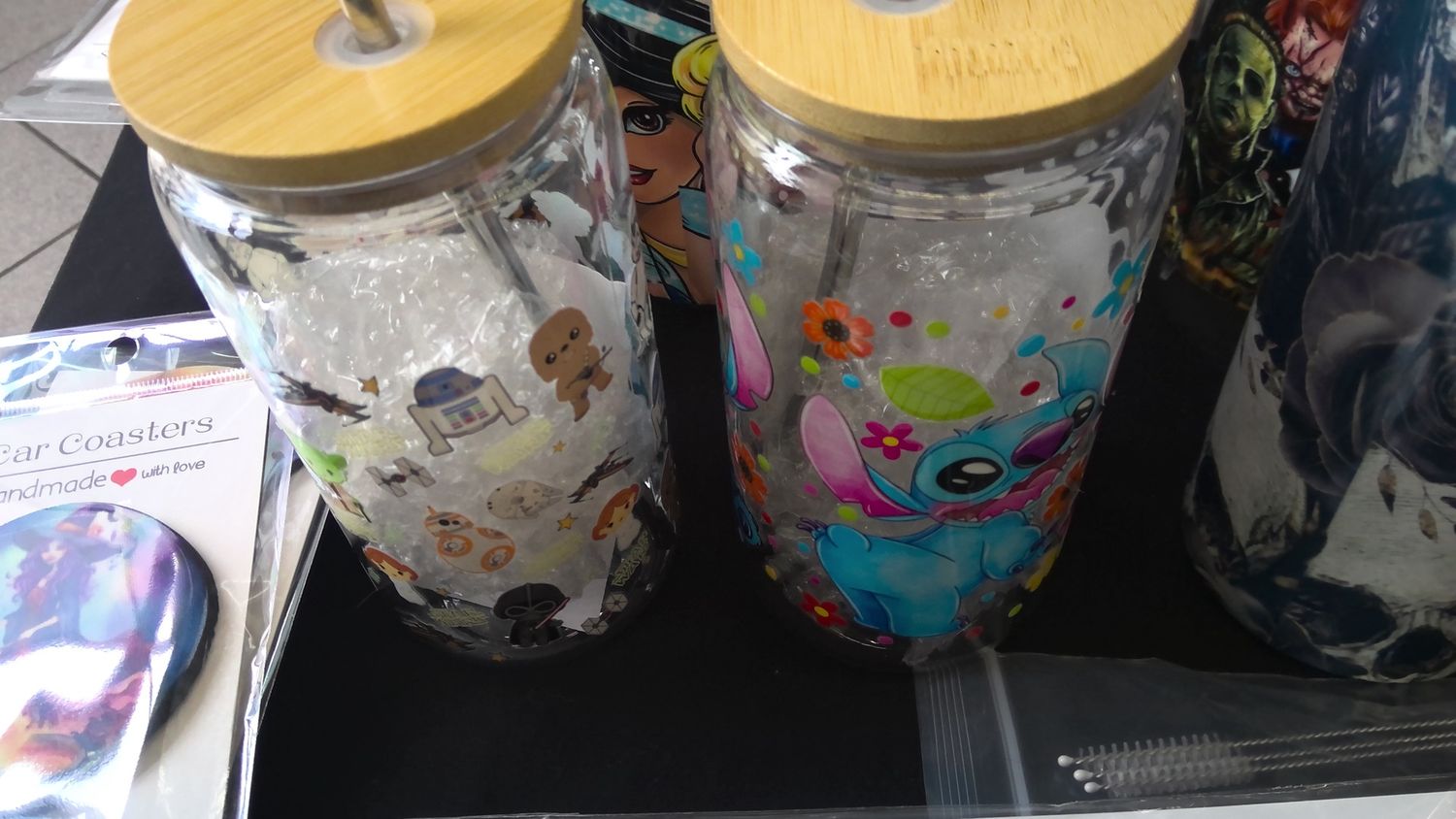 Ashley Plastic Clear Tumblers With Straws and Cleaning Brush