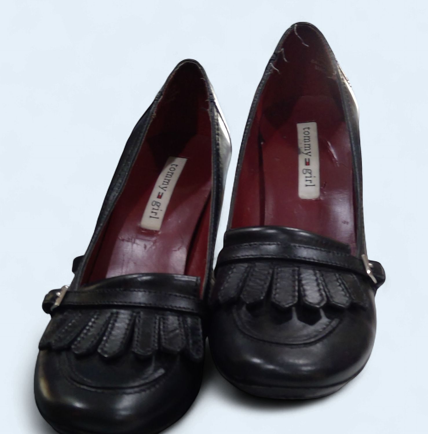Tommy Girl Black Shoes Size 71/2 m