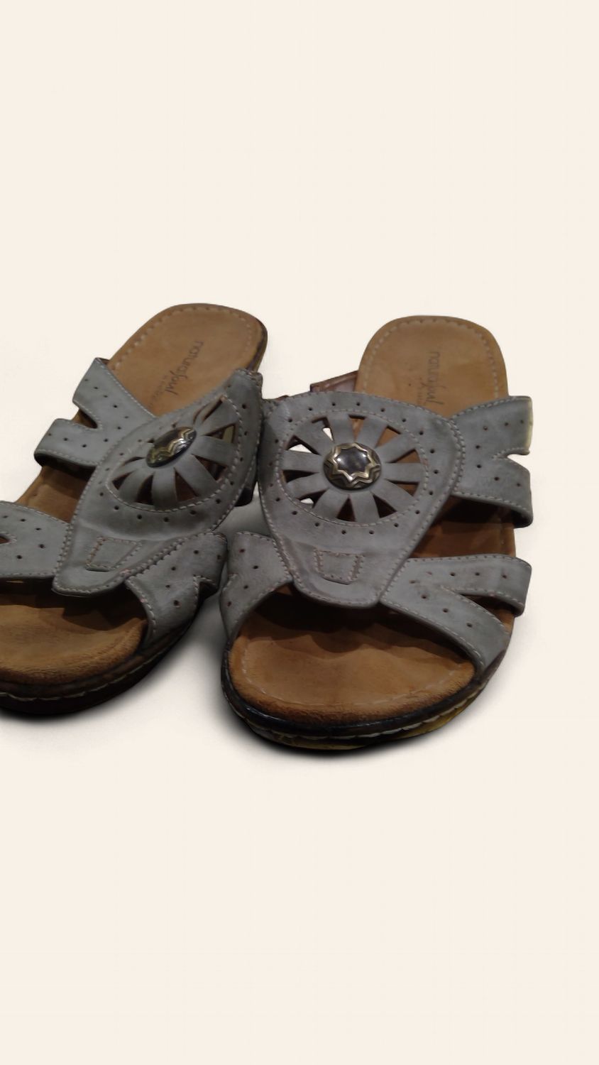 Natural Soul Grey Hearst Wedge Sandal Size 10