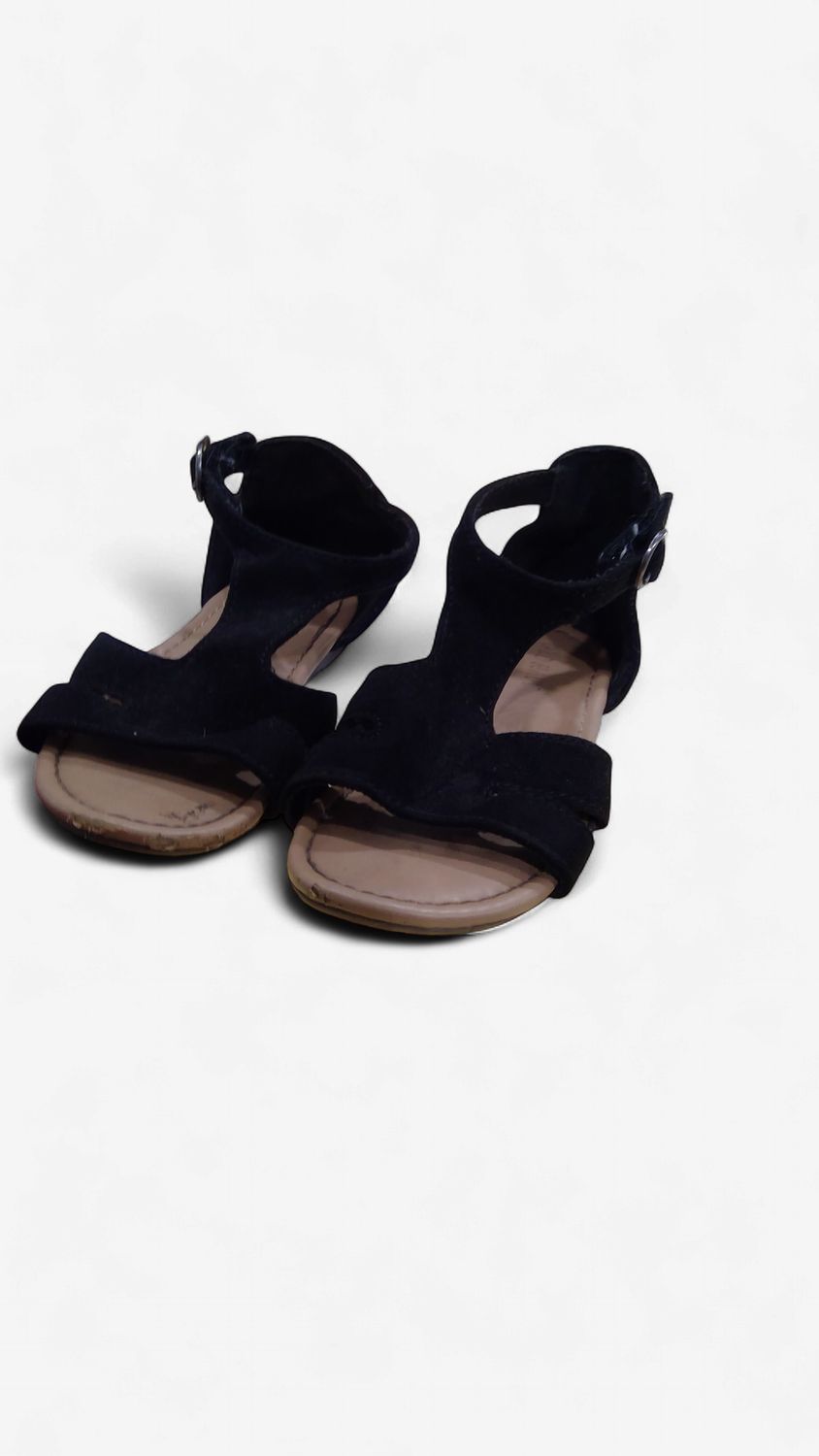 Old Navy Black Suede T Strap  Sandals  Size 6
