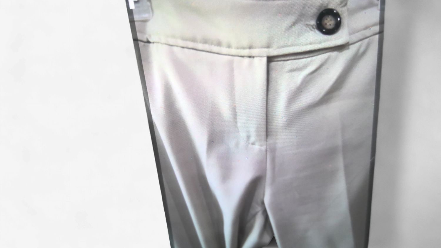 Style&amp;Co Cream Colored Capri Pants Size 8