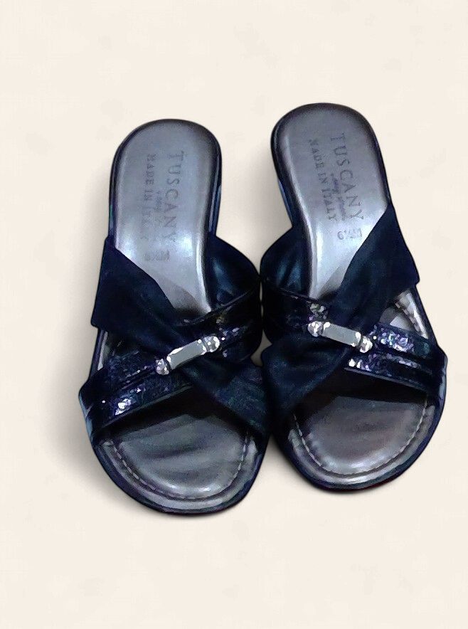 Tuscany Black Wedge Slide Sandals Knotted Strap Size 6 1/2 m Tuscany Black Wedge Slide Sandals Knotted Strap Size 6 1/2 m