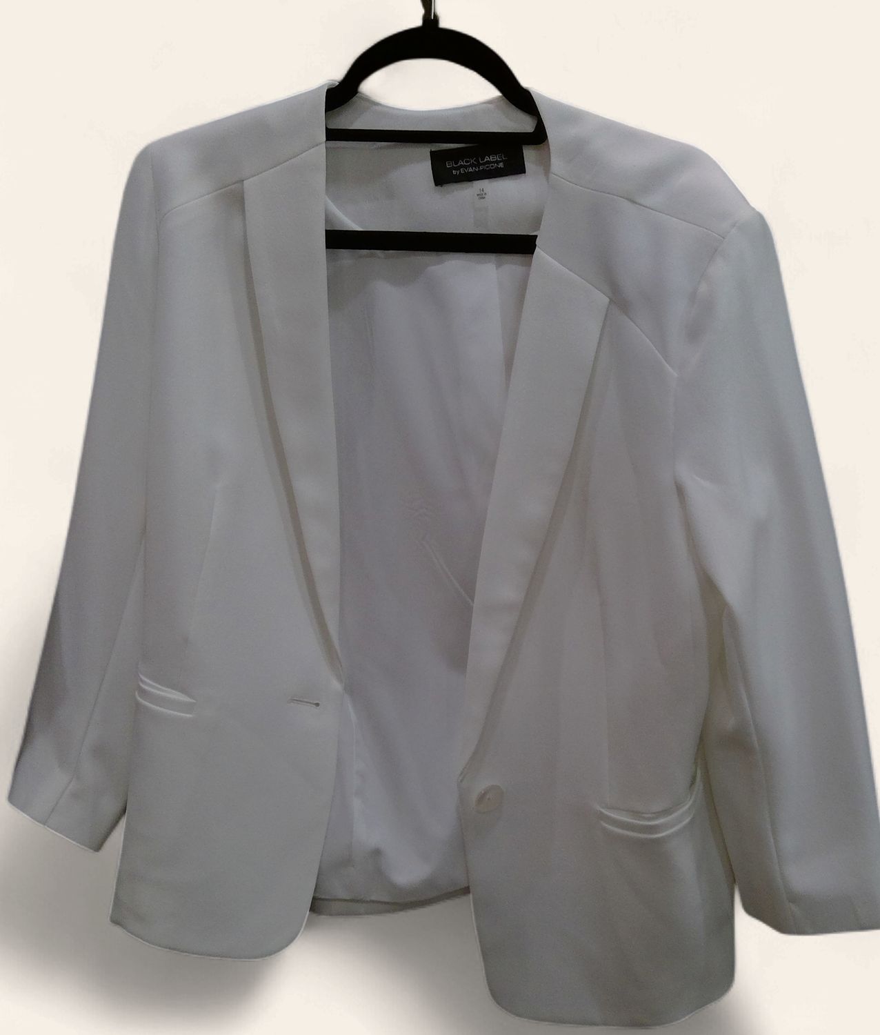 Black Label By Evan Picone White Blazer Size 14 Black Label By Evan Picone White Blazer Size 14