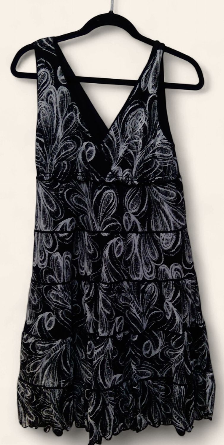 Style &amp; Co Black And White Floral Dress Tiered Fit Flare Size  pl