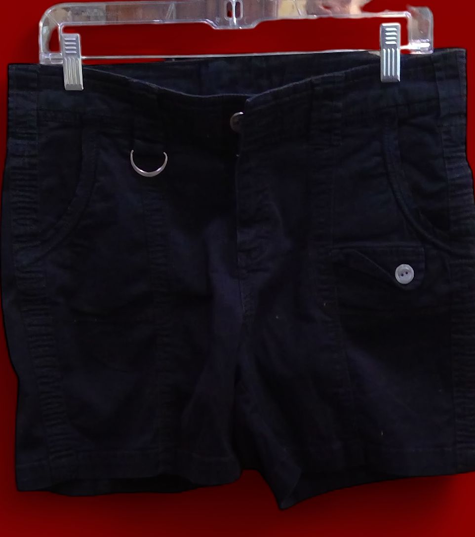 Style & CO Black Shorts Size 12p Style & CO Black Shorts Size 12p
