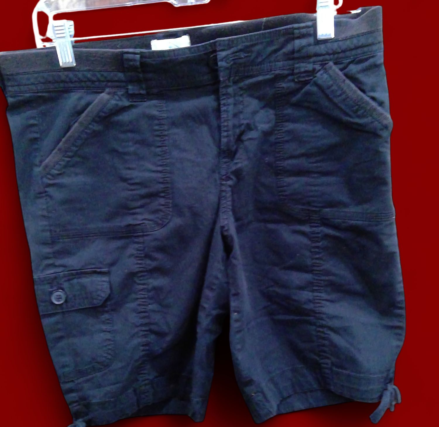 ST Johns Bay Black Shorts Size 10p ST Johns Bay Black Shorts Size 10p