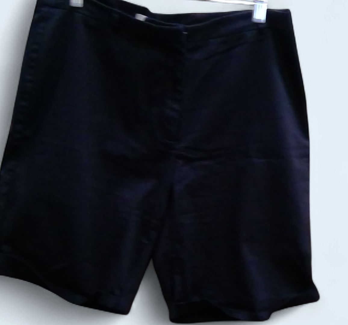 Covington Petite Black Shorts Size 12p Covington Petite Black Shorts Size 12p