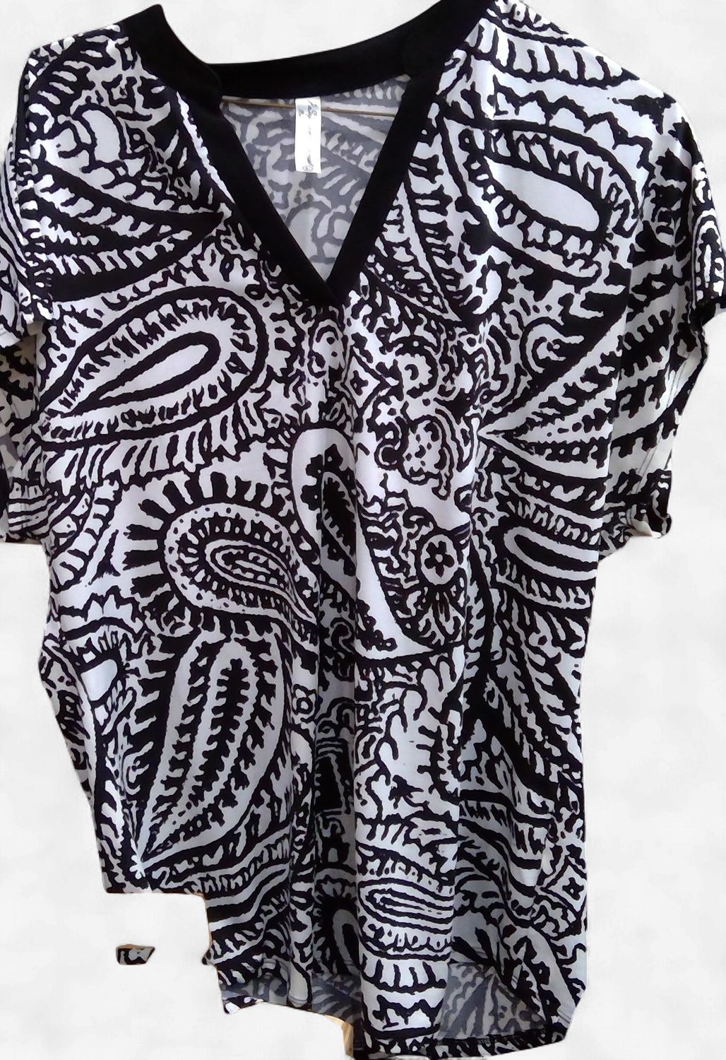 Perception Concept Black And White Paisley Blouse Size  l