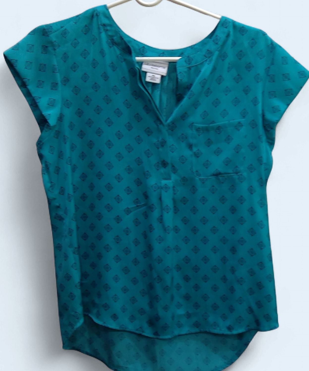 Liz Claiborne Teal Blouse Geometric Print With Pocket Size pm