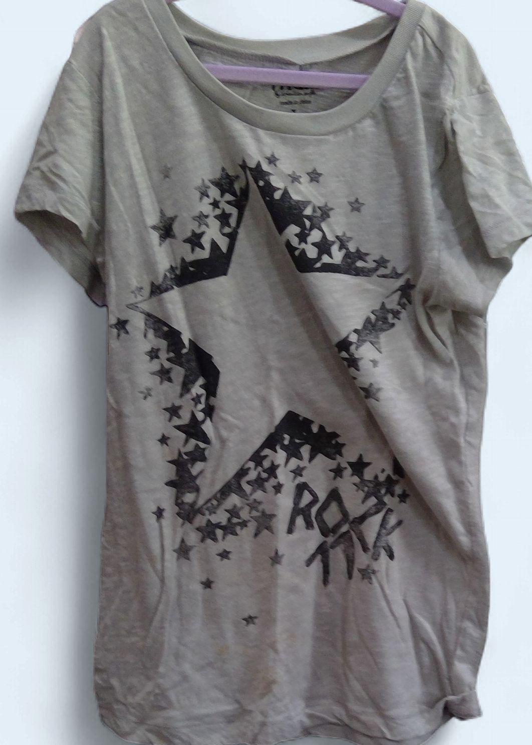 77 Kids Light Gray Shirt Large Star Small Stars Around With The Word Rock  Size 12