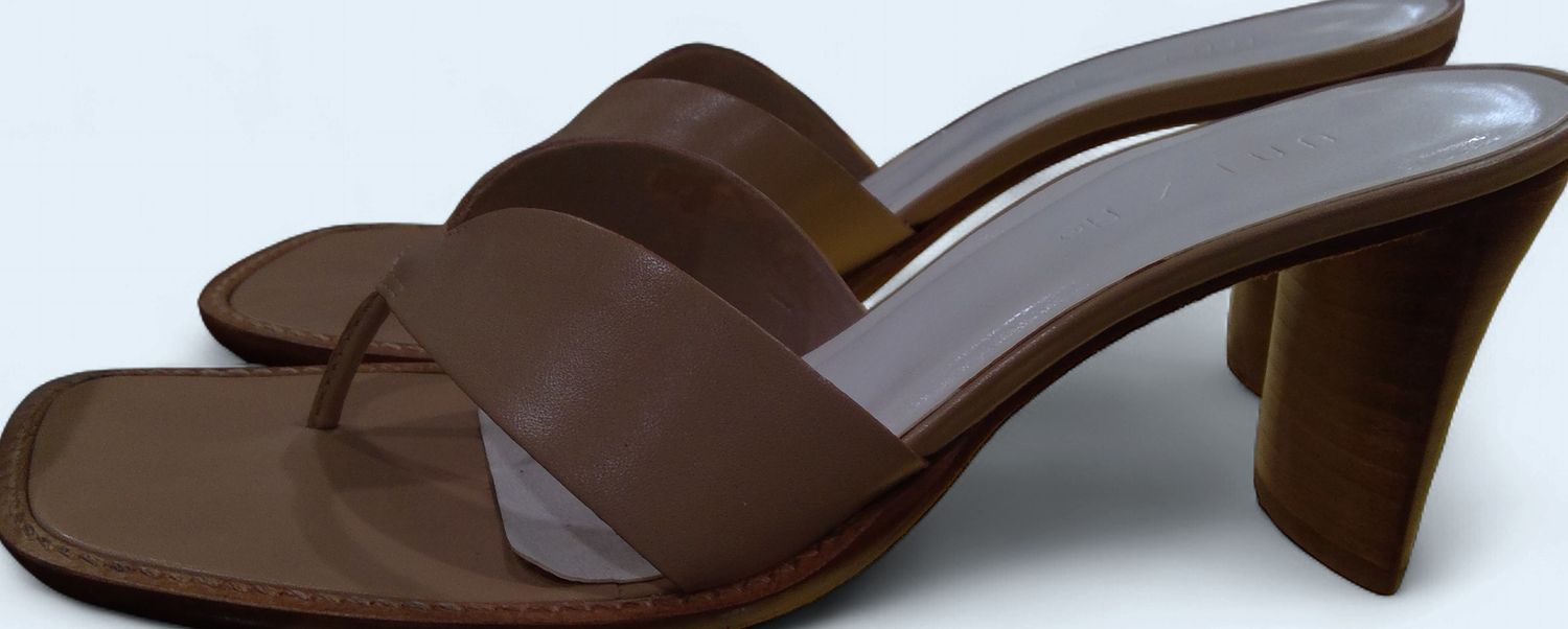 Unisa Nude Sandal Square Toe Size 6 1/2 b Unisa Nude Sandal Square Toe Size 6 1/2 b