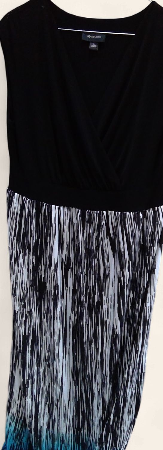 A B Studio Dress Black Sleeveless Black WHite skirt Size l A B Studio Dress Black Sleeveless Black WHite skirt Size l