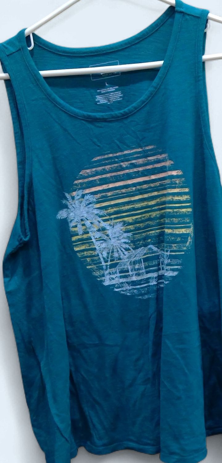 Sonoma Teal Color Tank Top Palm Tree Graphic Size l Sonoma Teal Color Tank Top Palm Tree Graphic Size l