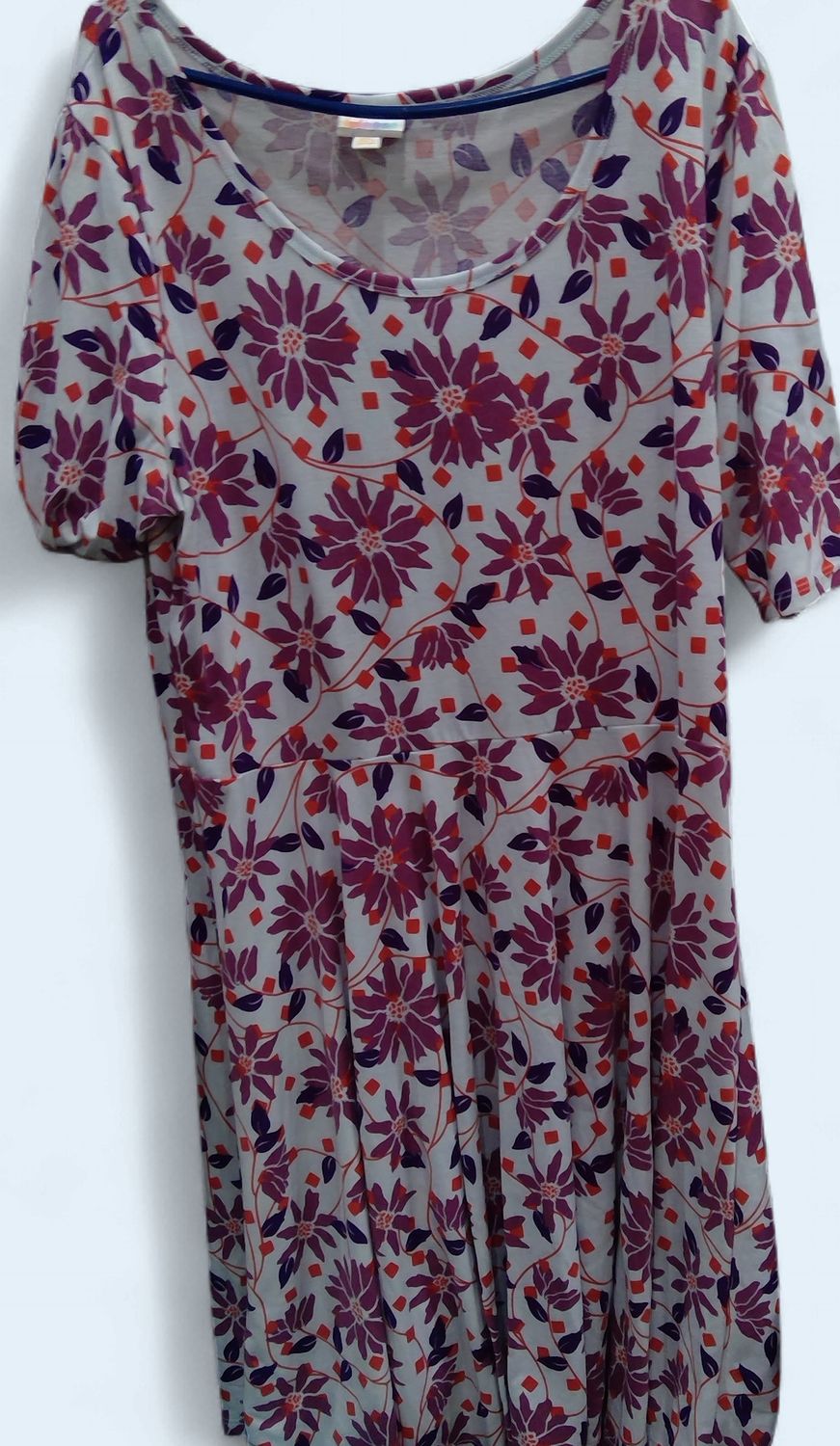 LuLaRoe Purple Red Floral Geometric Pattern Dress Size 3XL LuLaRoe Purple Red Floral Geometric Pattern Dress Size 3XL