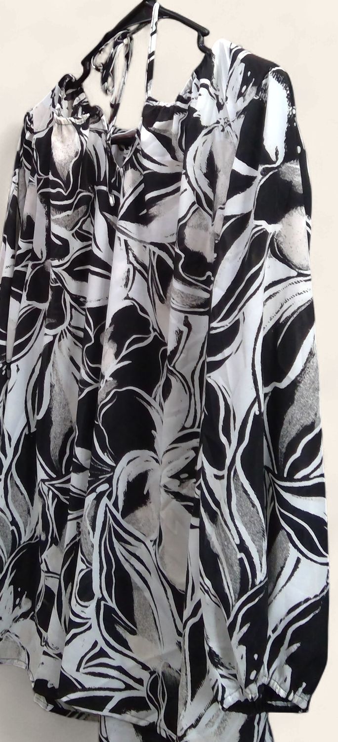 Belle Kim Gravel  Blouse With Black And White Print Size L