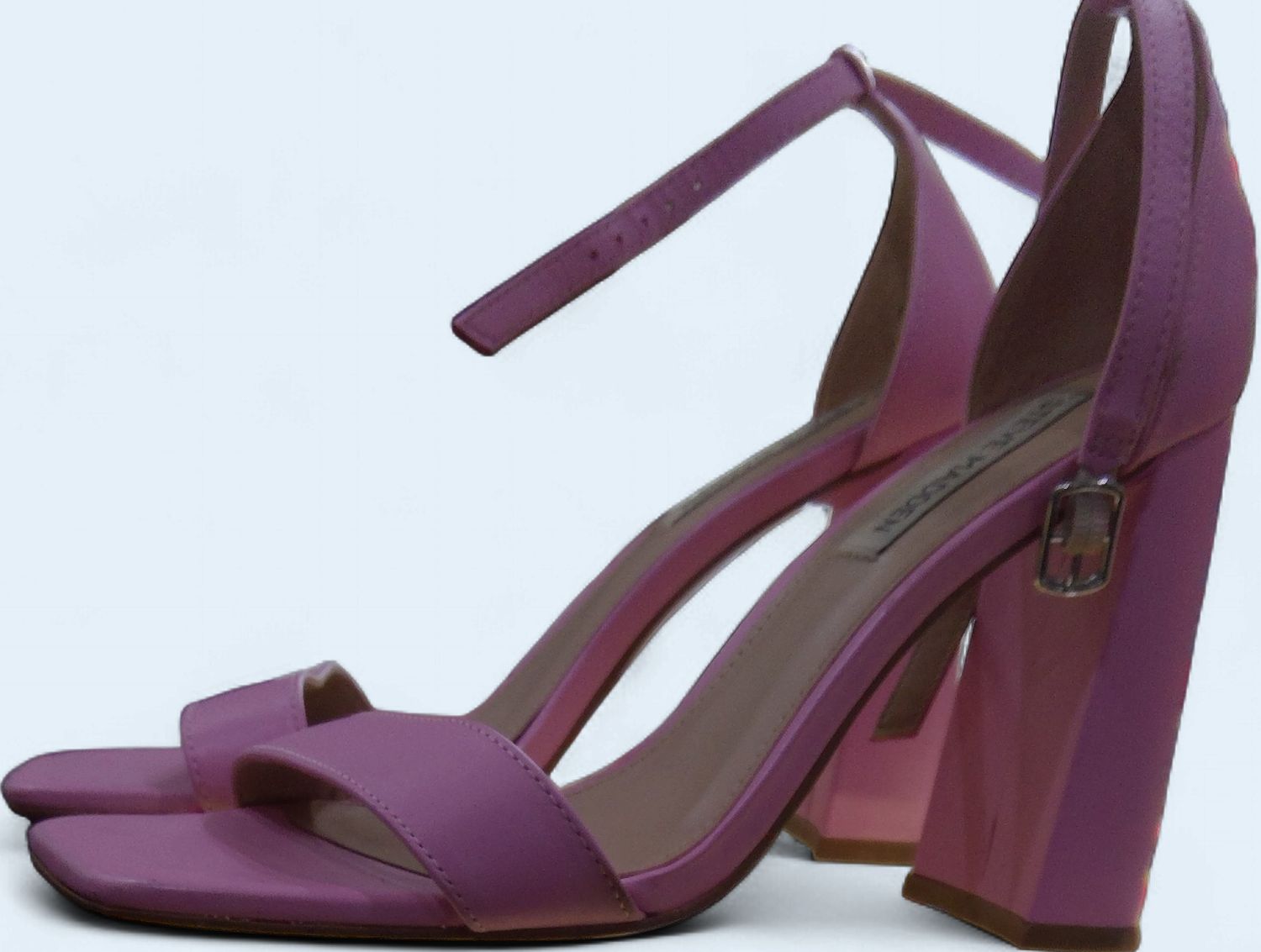 Steve Madden Pink Squared Sandals 6.5 Steve Madden Pink Squared Sandals 6.5