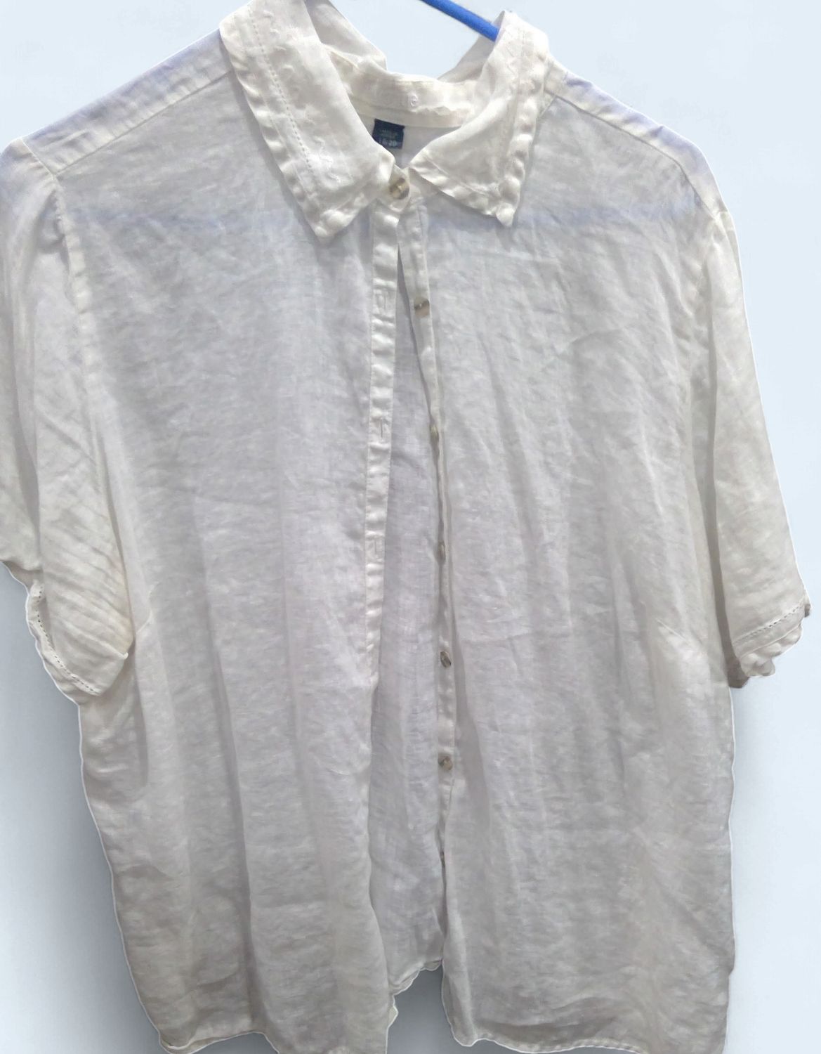 Avenue White Button Up Blouse Size 18/20 Avenue White Button Up Blouse Size 18/20