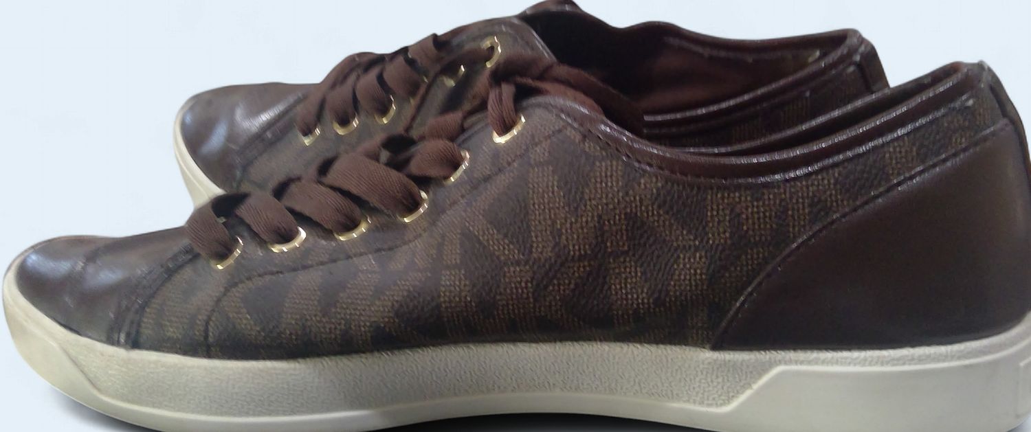 Michael Kors Brown Canvas Leather Toe Cap Size 9 Michael Kors Brown Canvas Leather Toe Cap Size 9