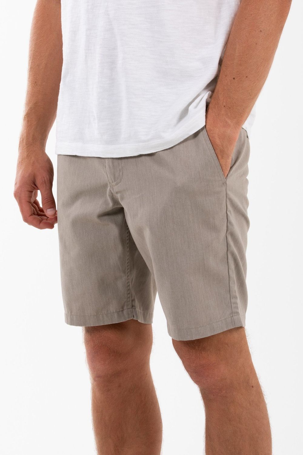 Court Short Warm Grey