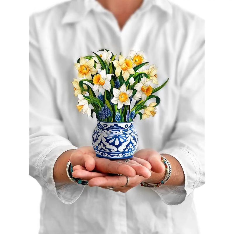 Mini English Daffodils Pop Up Card