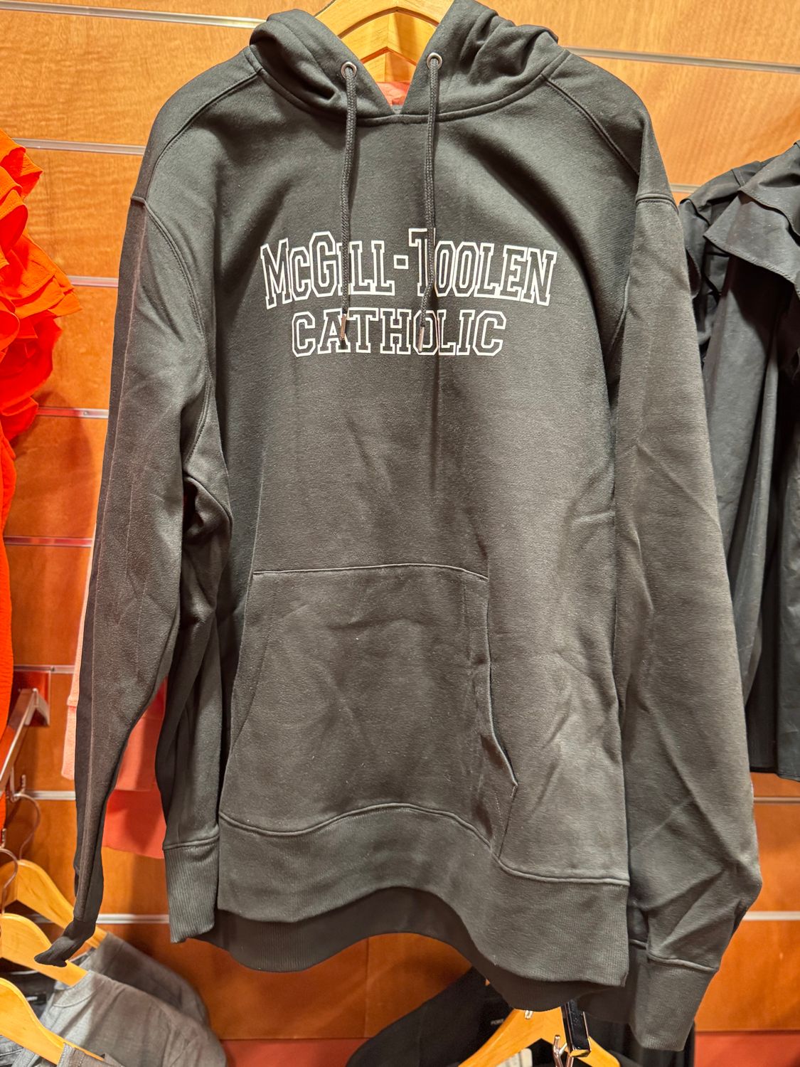 McT Hoodie District