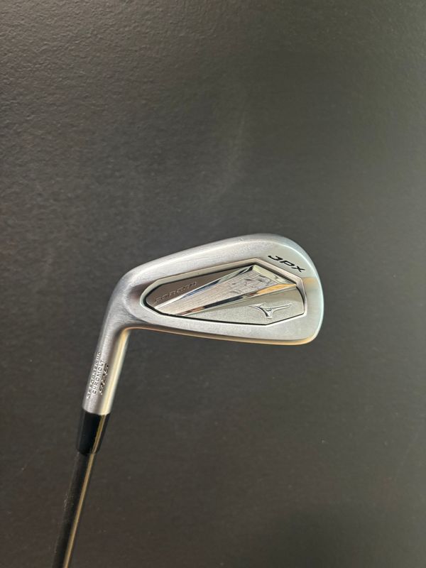 USED MIZUNO JPX 925 FORGED IRONS 4-GW STIFF LH
