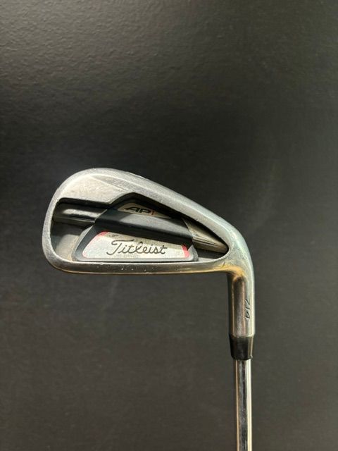 USED RH TITLEIST 714 AP1 95G S300