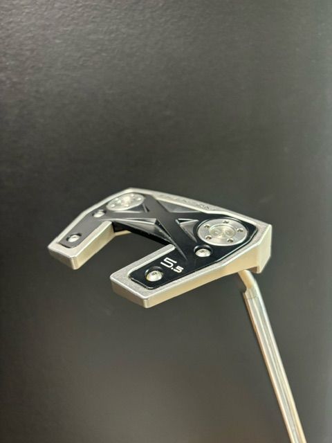 USED SCOTTY CAMERON PHANTOM 5.5 RH 32&quot;