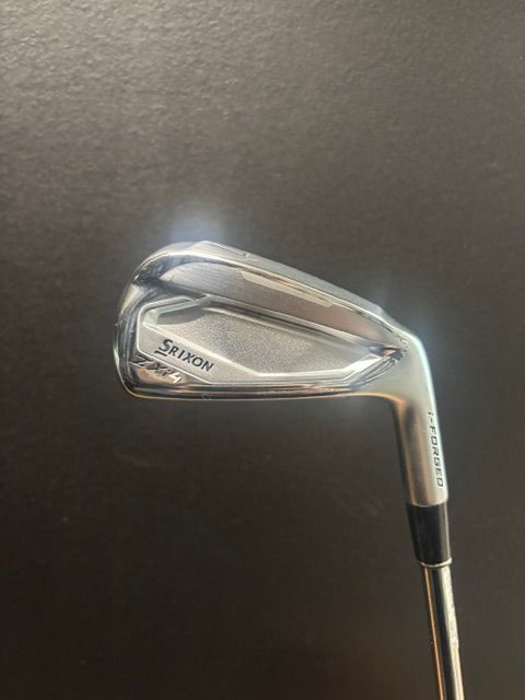 USED SRIXON ZXI4 IRONS 4-PW - RH REG