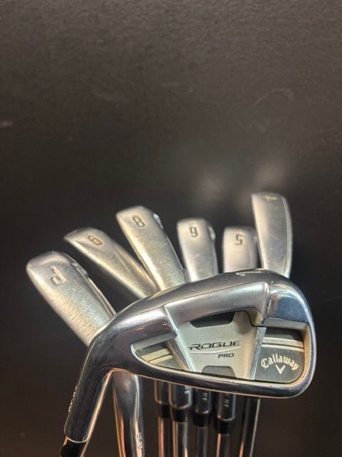 USED CALLAWAY ROGUE PRO IRONS LH X-STIFF - 4-PW
