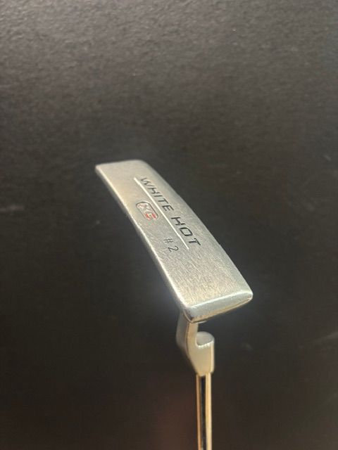 USED ODYSSEY WHITE HOT XG #2 - RH - 34"