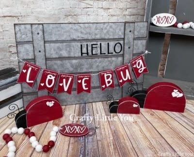 Hello Pallet Love Bug Banner