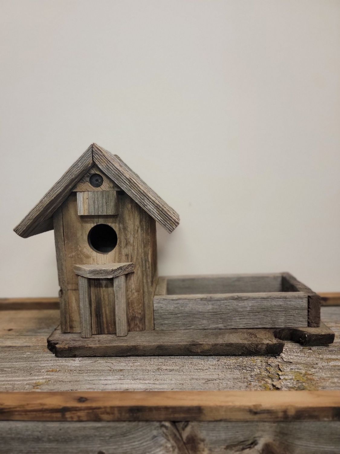 Bird House One large side yard