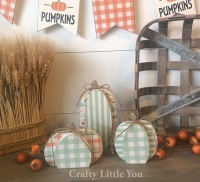 Pumpkins Small Rustic