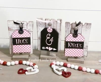 Hugs &amp; Kisses Tags