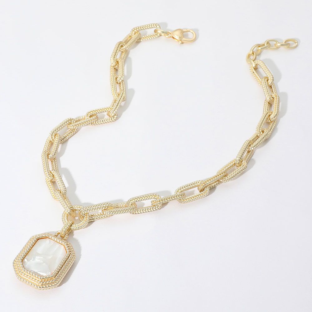 Halo Bloom Necklace
