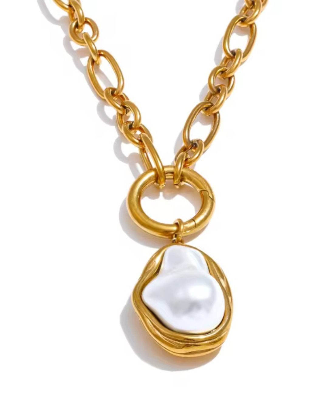 Encanta Necklace